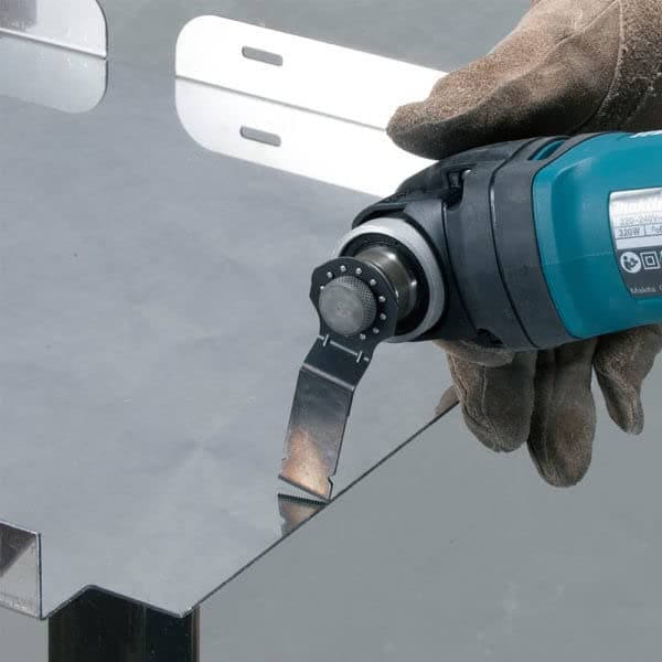 Decoupeur ponceur multifonctions Makita 320W - Professionnels - Travail en ateliers et chantiers - Puissance et polyvale
