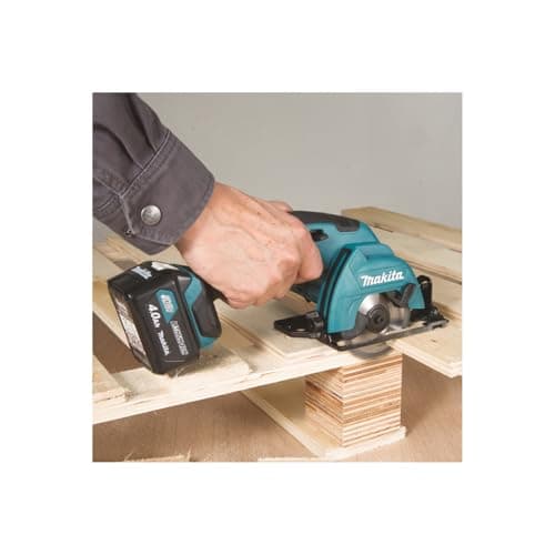 Scie circulaire Makita HS301DZ 12V Ø85 mmUsage professionnel - Sécurité elevée - Puissance maximale