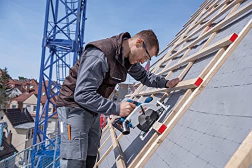 Bosch Professional 18V System scie circulaire sans-fil GKS 18V 57-2 populaire parmi les professionnels pour le déssoudag