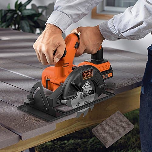 BLACK+DECKER Scie circulaire sans fil 18V - Professionnel - Travaux de Jardinage - Puissante - 1 Lame